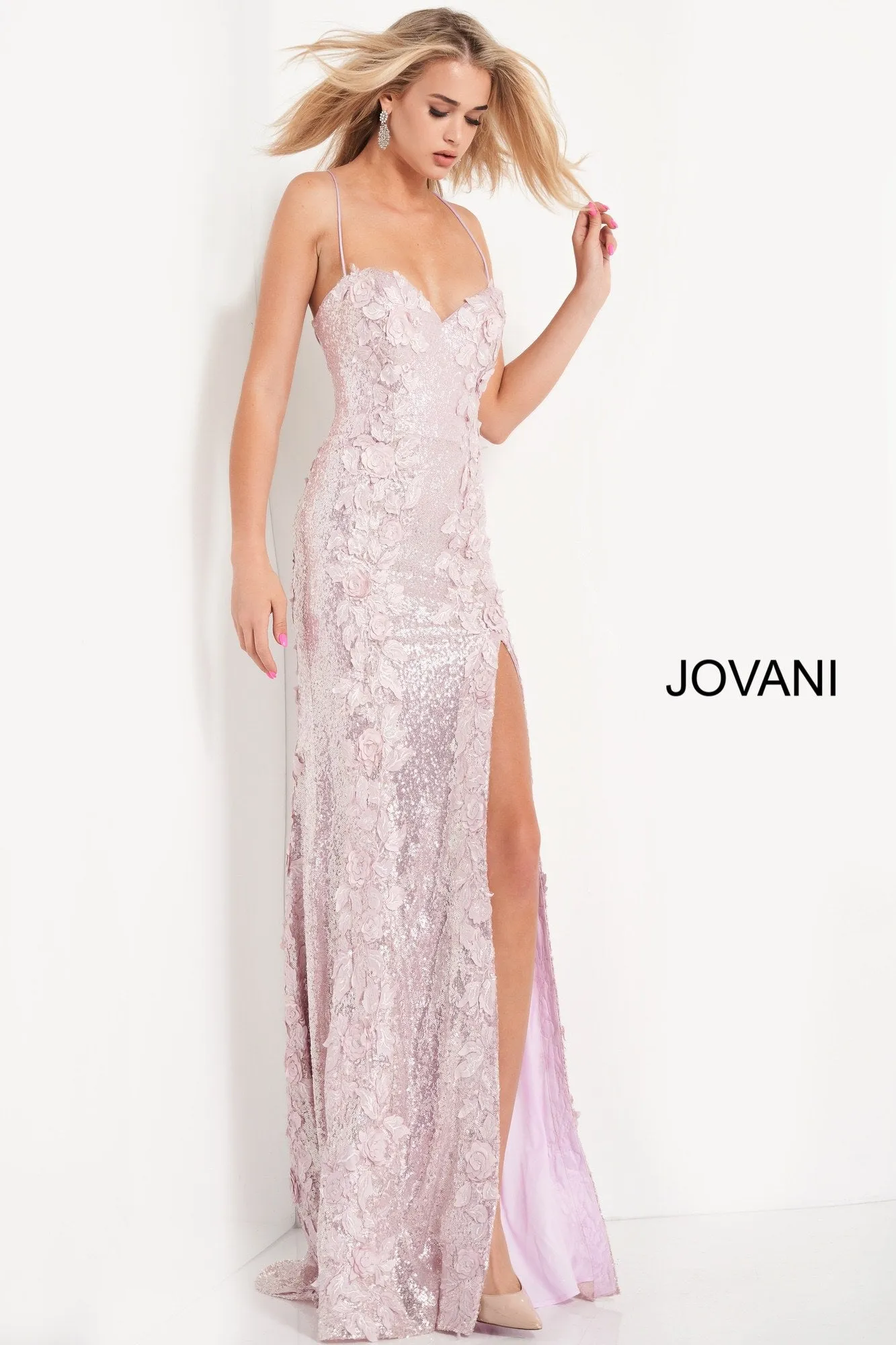 06109 JOVANI