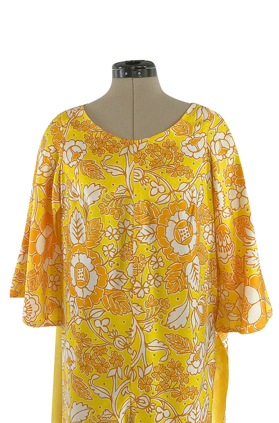 1960s Unusual Wrapped & Tie Printed Yellow Jumpsuit w Full Length Caped Back
