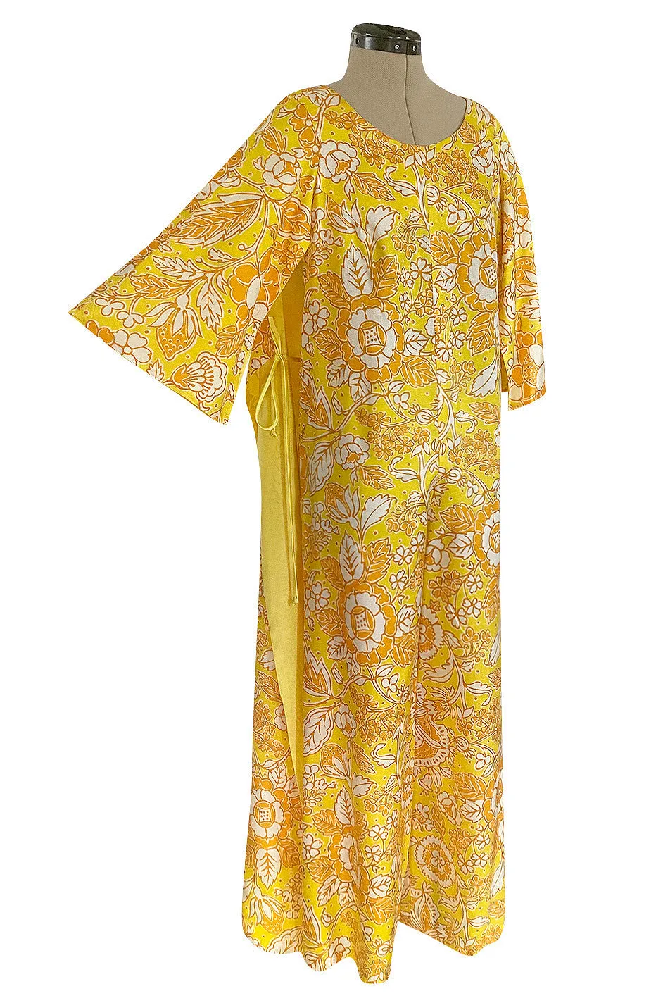 1960s Unusual Wrapped & Tie Printed Yellow Jumpsuit w Full Length Caped Back