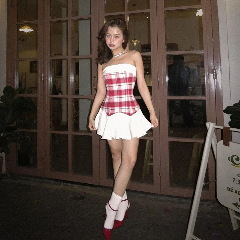 2025 2023 new summer New  style sexy babes personality niche street slim and thin solid color A-shaped skirt
