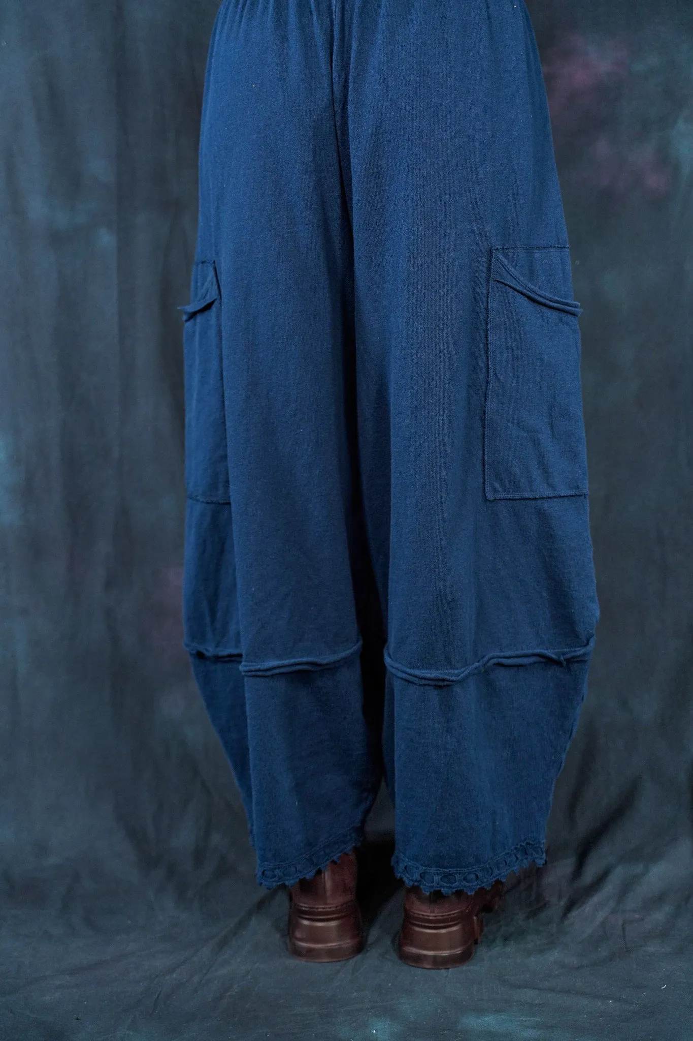 3225 Lace Trim Stitch Pant Mood Blue-U