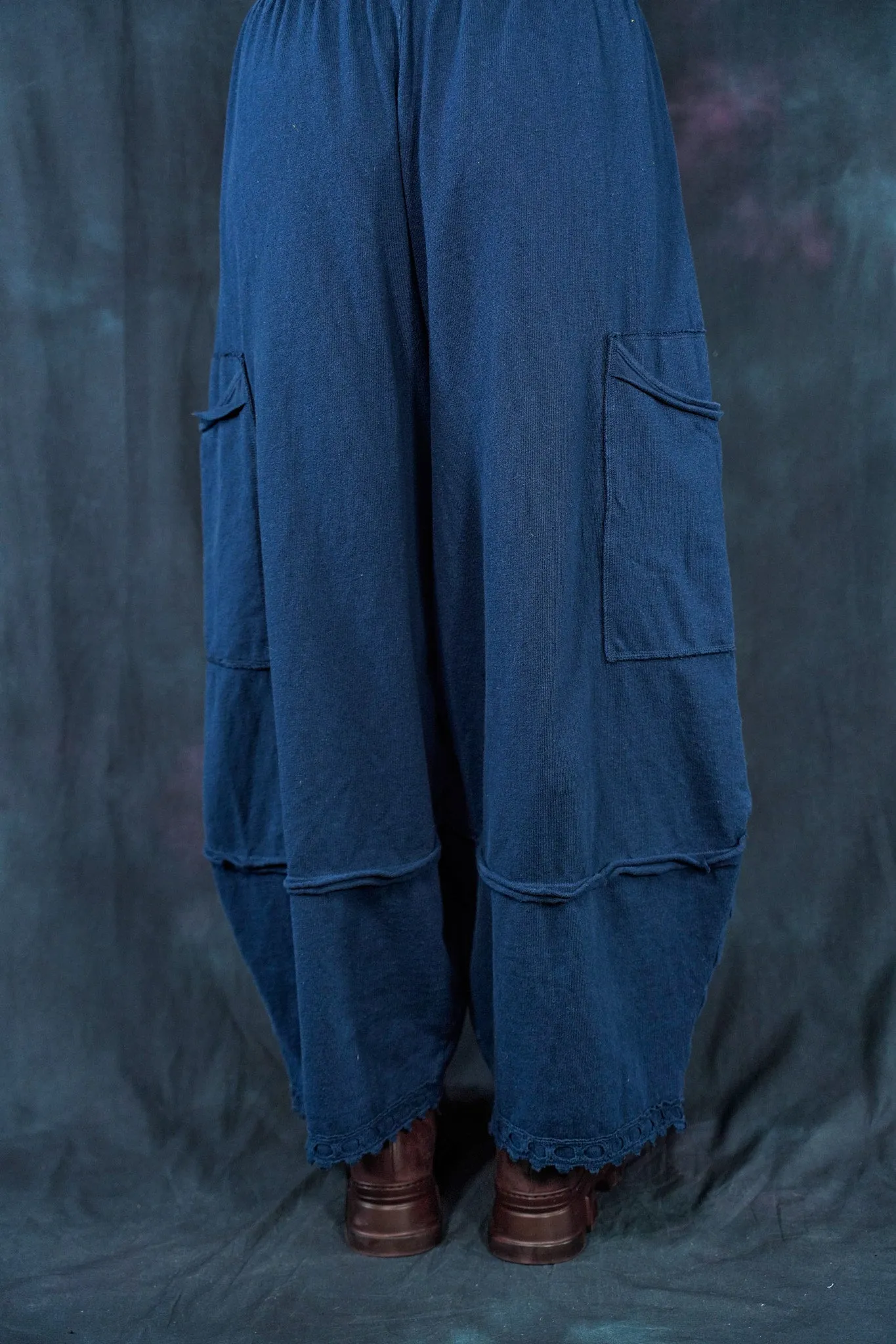 3225 Lace Trim Stitch Pant Mood Blue-U