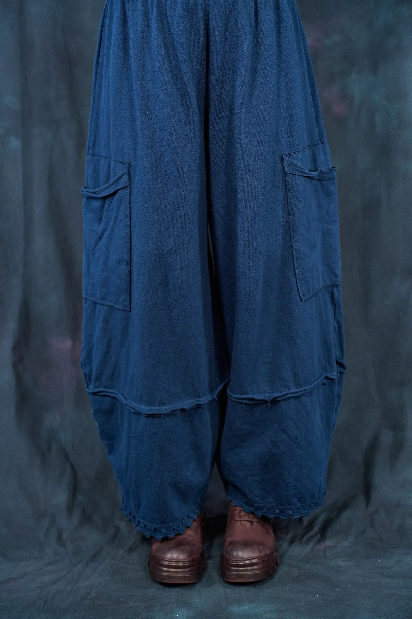 3225 Lace Trim Stitch Pant Mood Blue-U
