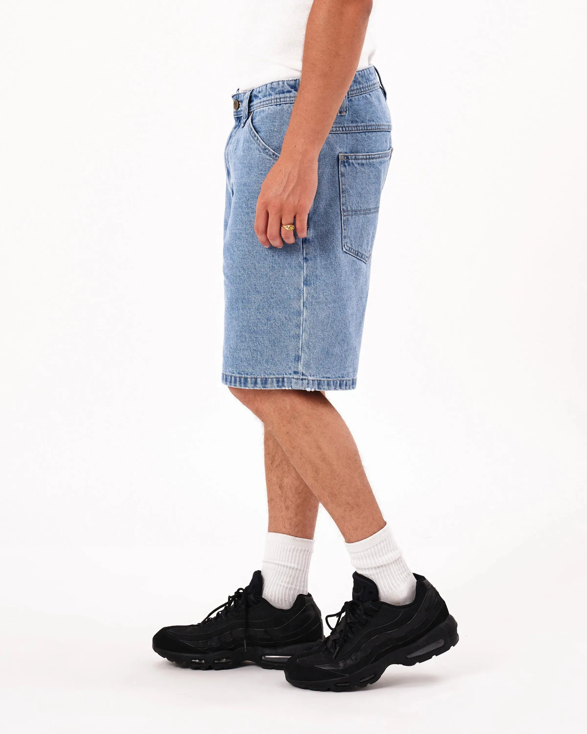 Abrand A5 Baggy Denim Short - Larry - Light Vintage Indigo