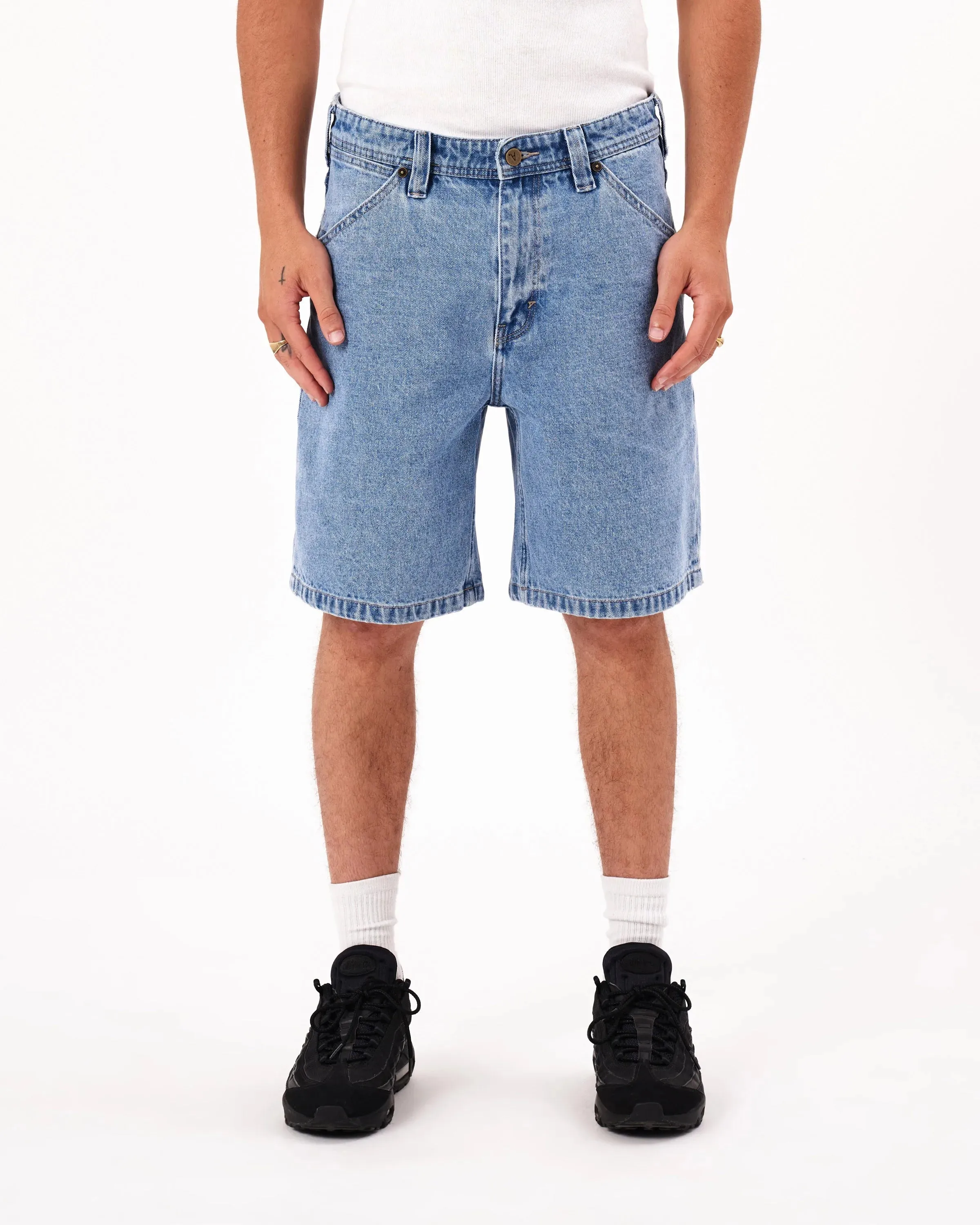 Abrand A5 Baggy Denim Short - Larry - Light Vintage Indigo
