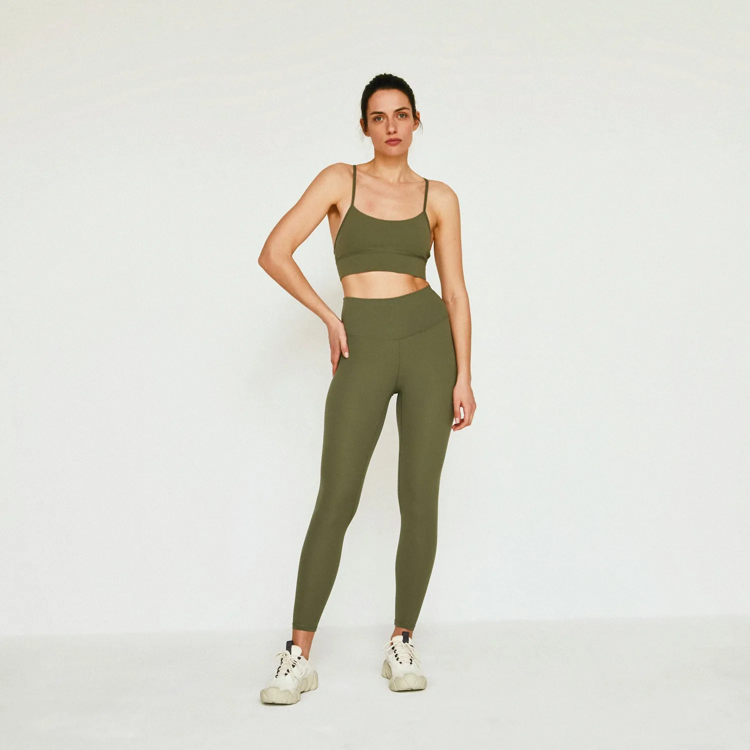 ANNA GREEN TOP