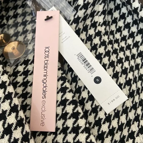 AQUA Bloomingdales Exclusive- Houndstooth Single Breasted Blazer Jacket