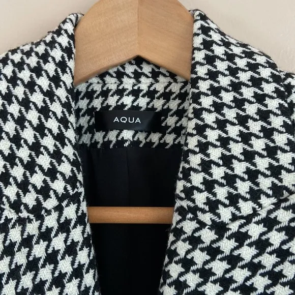 AQUA Bloomingdales Exclusive- Houndstooth Single Breasted Blazer Jacket