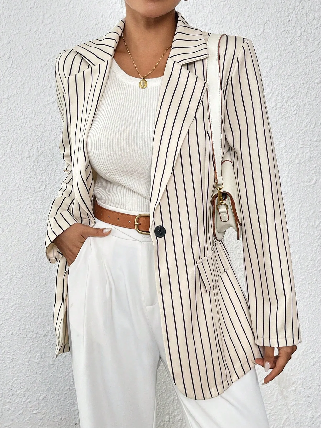 Blazer minimalista de rayas para mujer