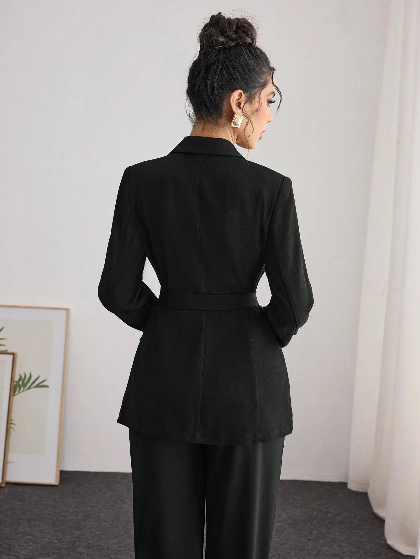 Blazer negro elegante con estampado de leopardo