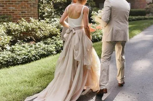 Casual Backyard Wedding Dresses with Irregular Skirt