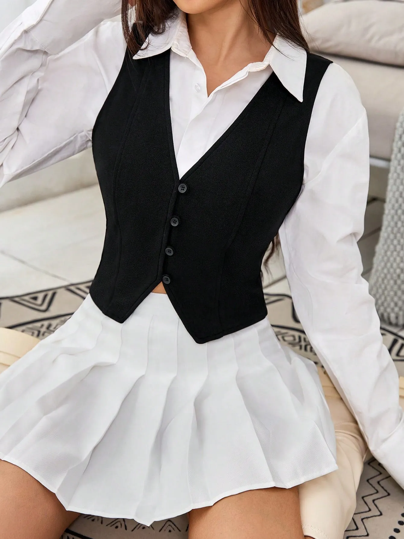 Chaleco unicolor Cherry Vibes: estilo y frescura en