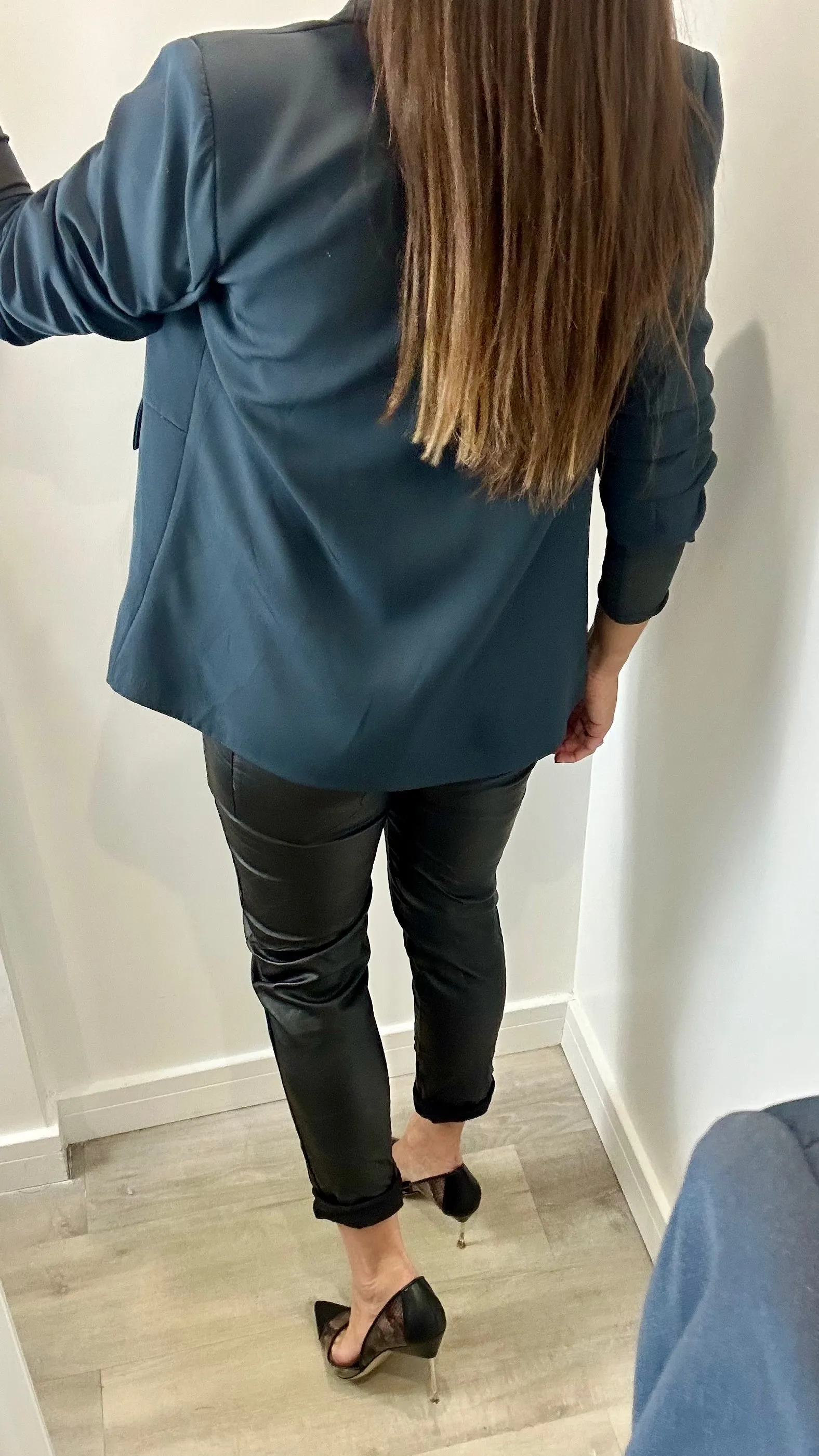 CHARCOAL GREY RUCHED SLEEVE BLAZER