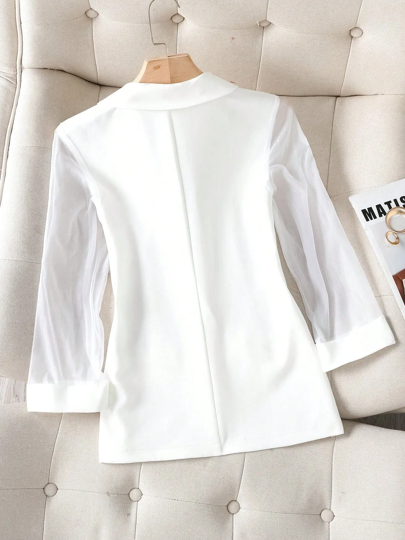 Cherry Vibes: Blazer Chic de Manga Larga para Mujer