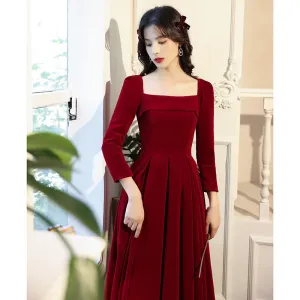 Clear inventory, large size toast dress, bride's new long-sleeved square collar temperament, slim and thin engagement evening dress