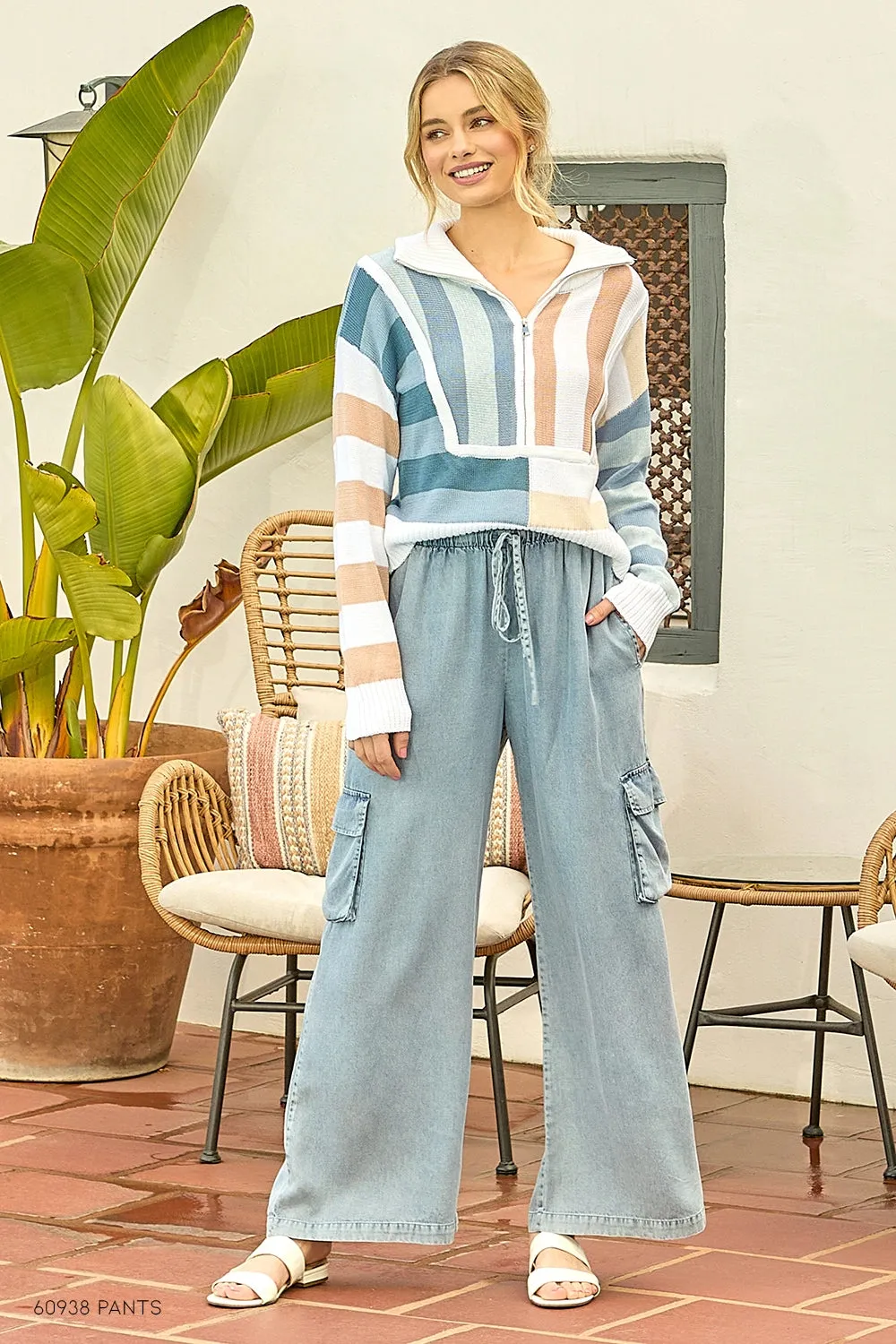 Color Blocked Stripe Zipped Neck Sweater