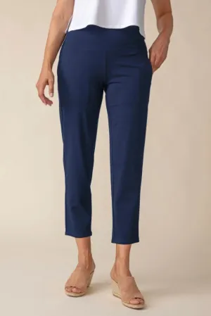 Core Travel Solid Straight Pant