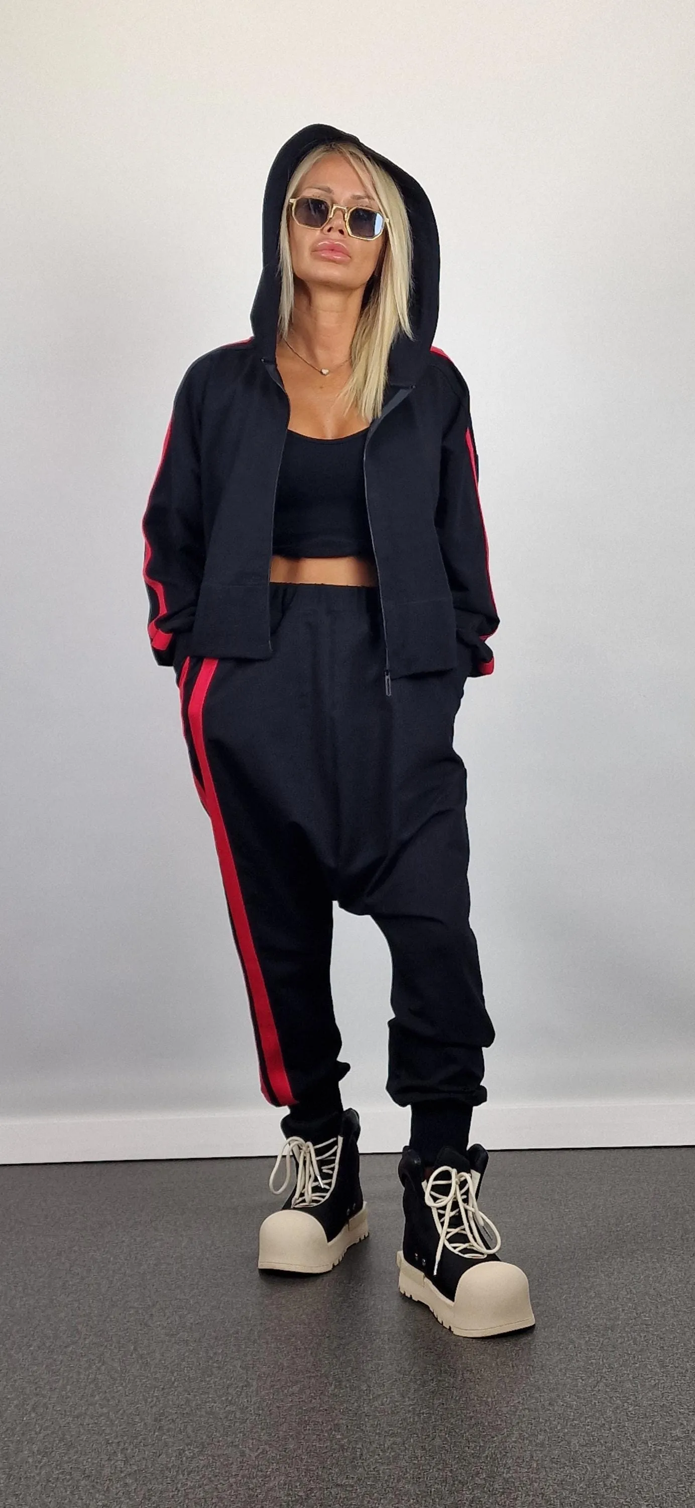 Cotton Women Set, Loose Harem Pants with Hoodie Longsleeve Sweatshirt, Jogging Set, Extravagant Women Set, Avant-garde Set, Black Suit