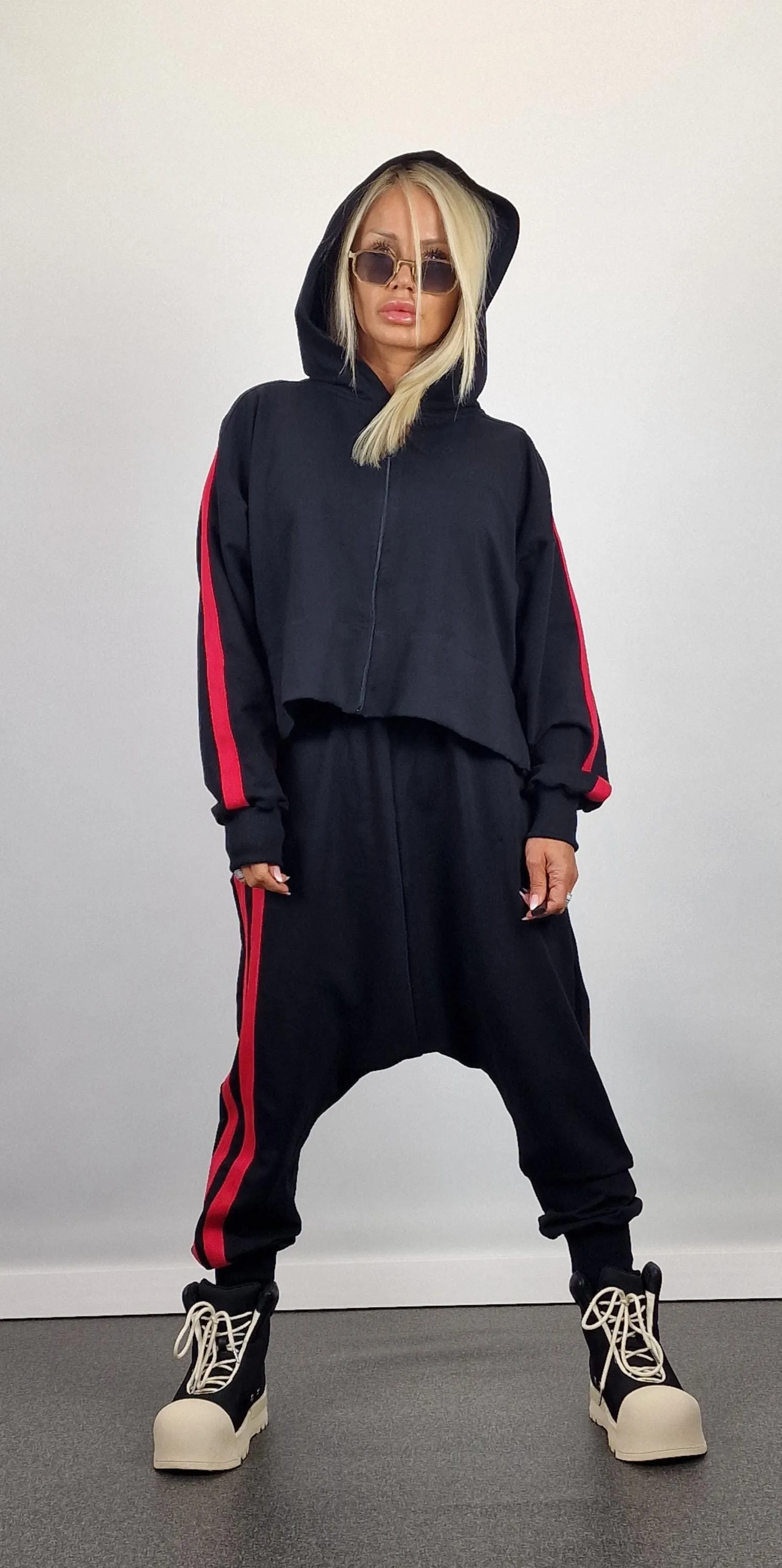 Cotton Women Set, Loose Harem Pants with Hoodie Longsleeve Sweatshirt, Jogging Set, Extravagant Women Set, Avant-garde Set, Black Suit