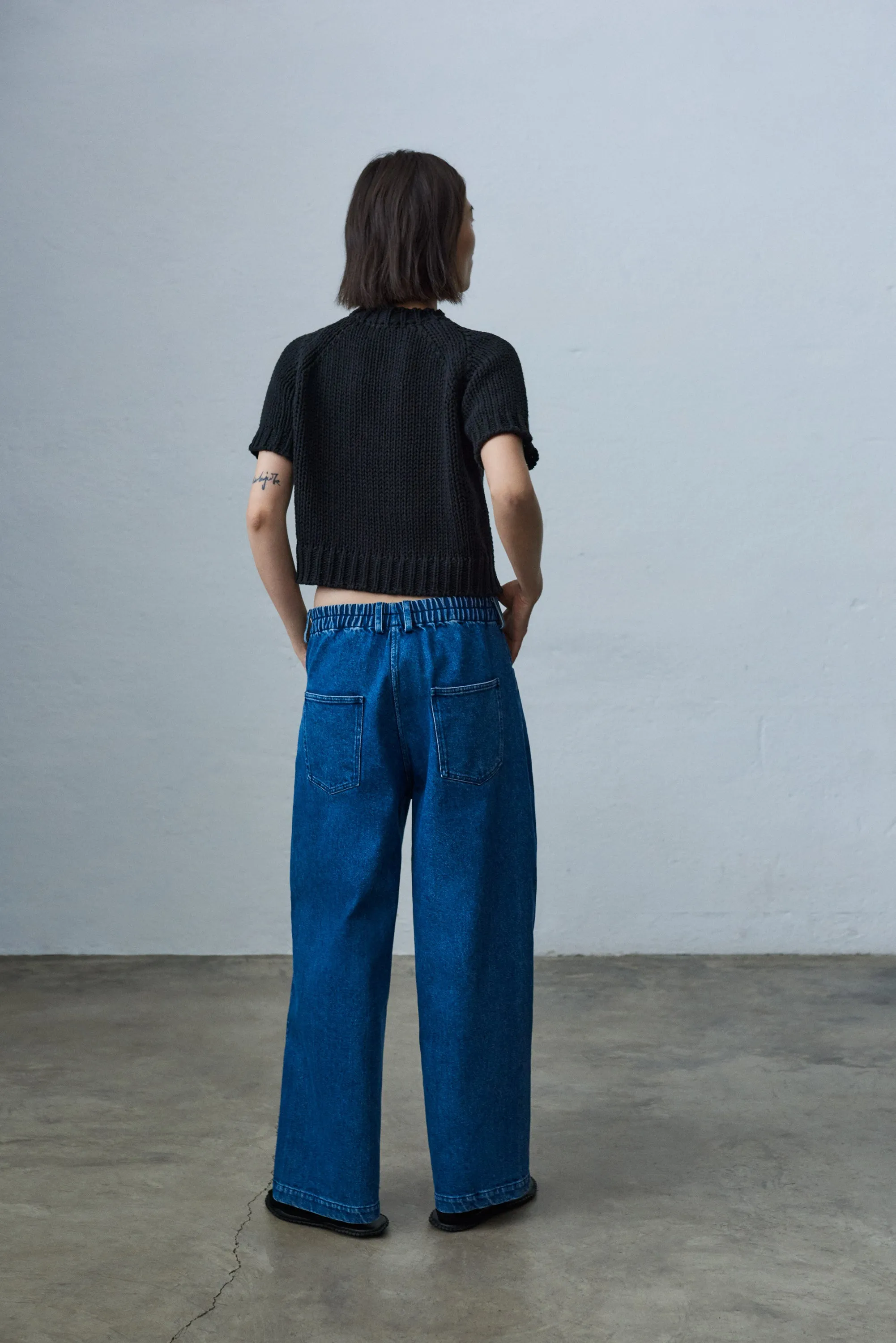 Cropped Sweater, Black