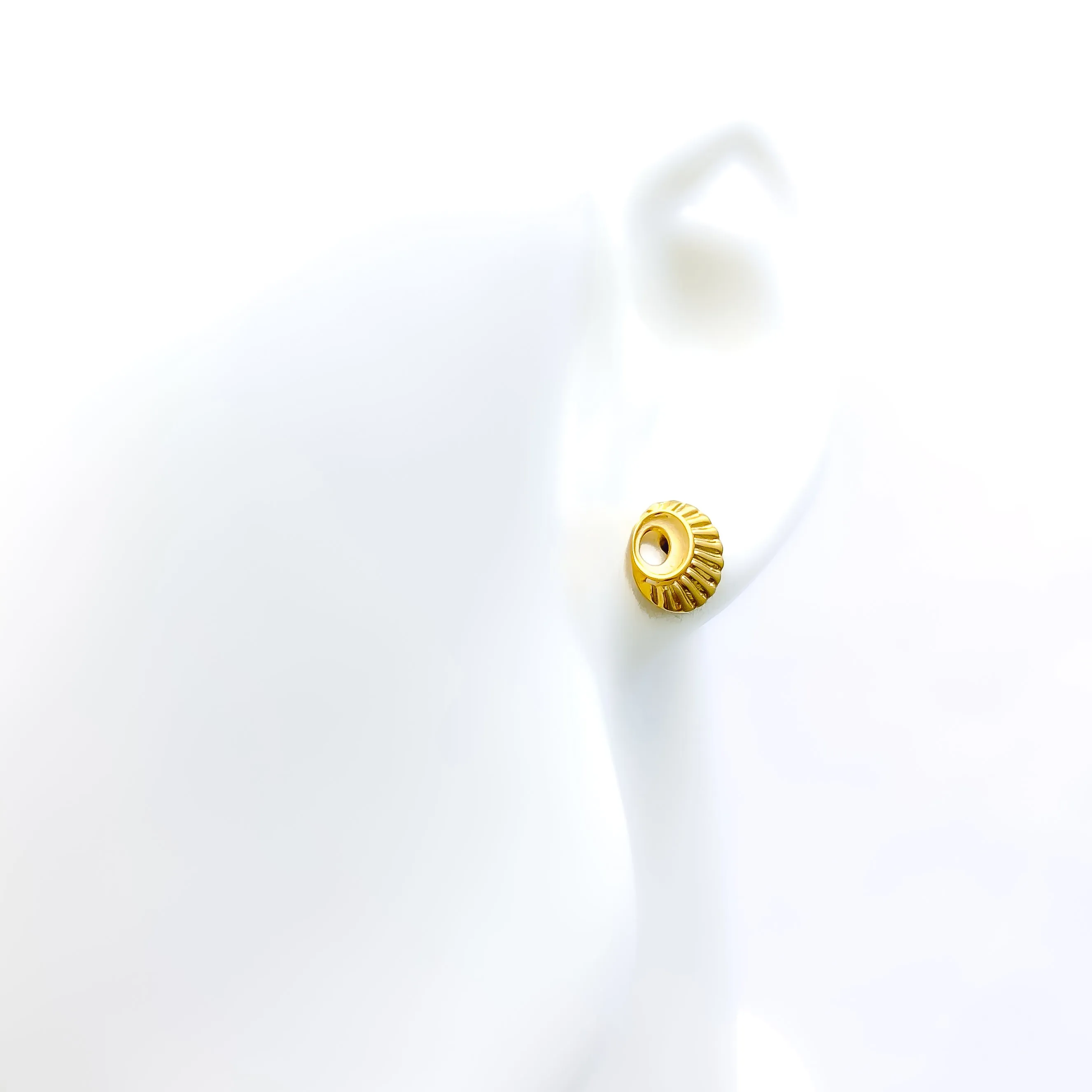 Dainty Decorative 22k Gold Top Earrings
