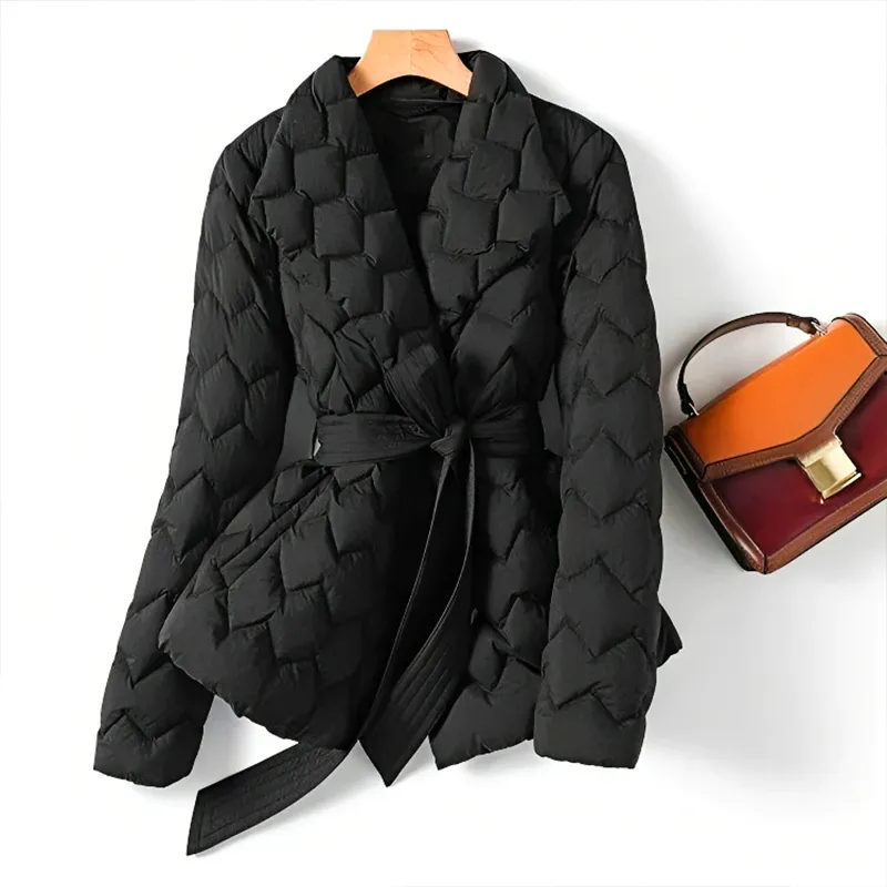 Dyna - Stylish Winter Ready Woman's Puffer Jacket