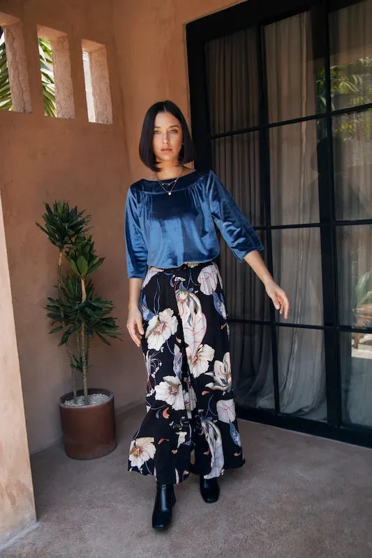 Elsa Pant - Large Lily