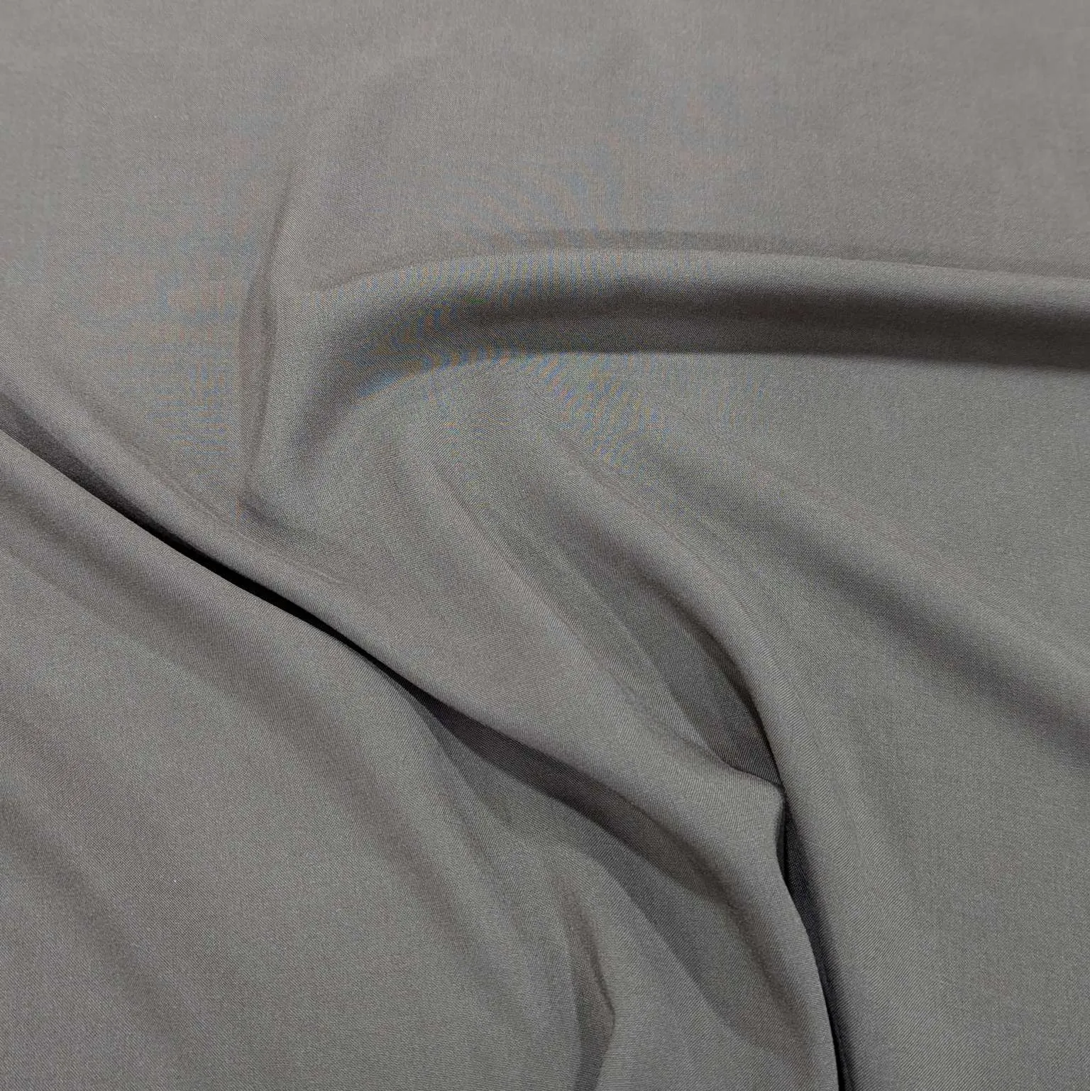Essential Rayon, Olive