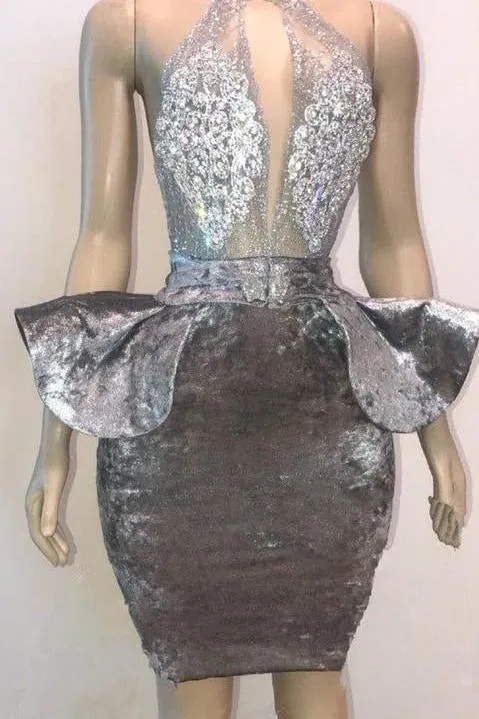 Halter Keyhole Neckline Appliques Short Prom Dresses