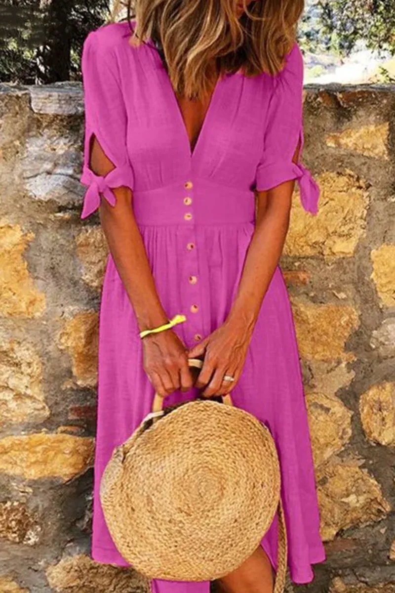 Hernia - Elegant V-neck casual dresses with buckle closure.