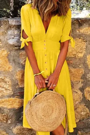 Hernia - Elegant V-neck casual dresses with buckle closure.
