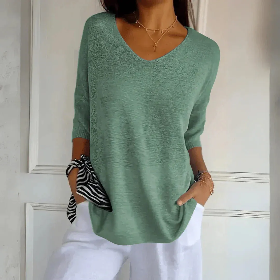 Jaja | Slimming V-Neck Top
