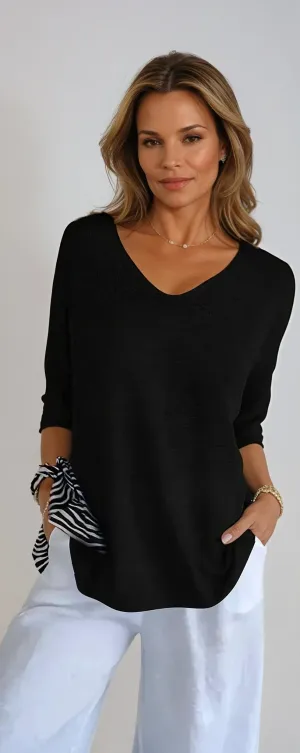 Jaja | Slimming V-Neck Top