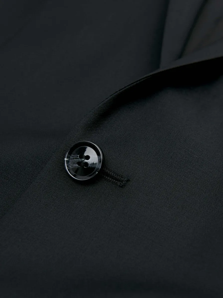 Jarrie Blazer in Black