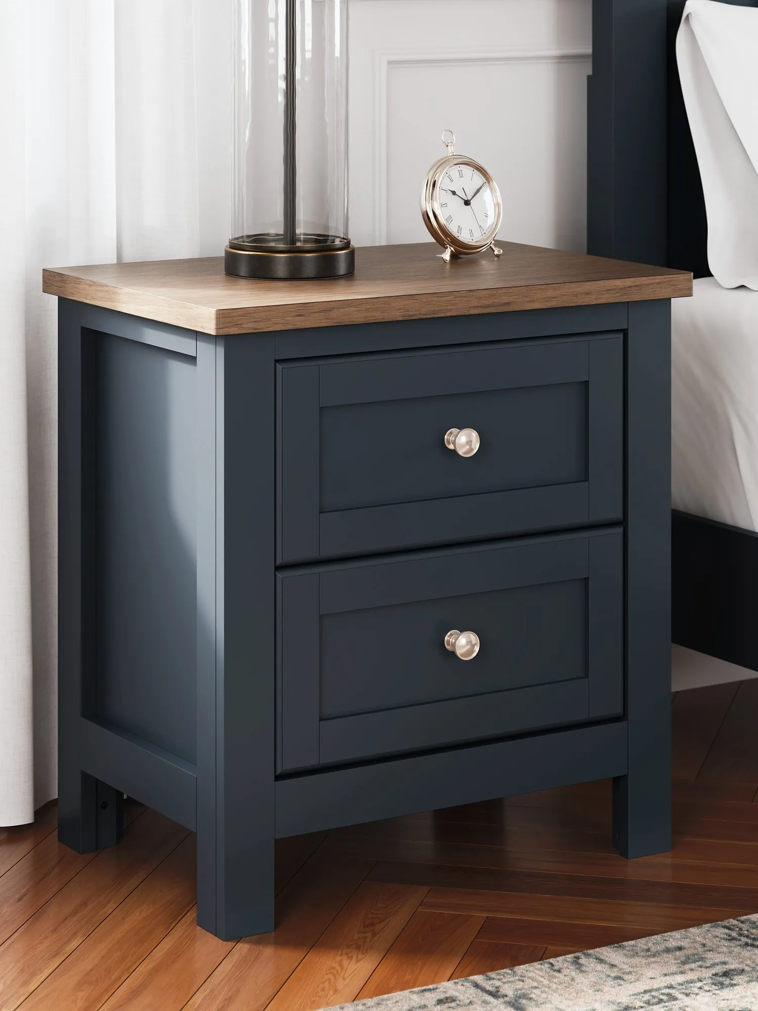 Landocken Queen Panel Bed with Mirrored Dresser, Chest and 2 Nightstands
