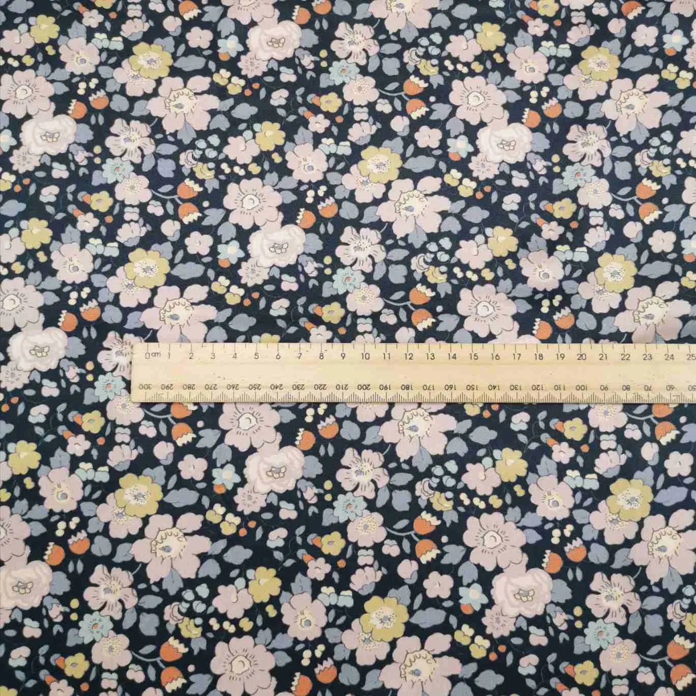 Liberty Belgravia Silk Satin, Betsy Field - 82cm remnant piece