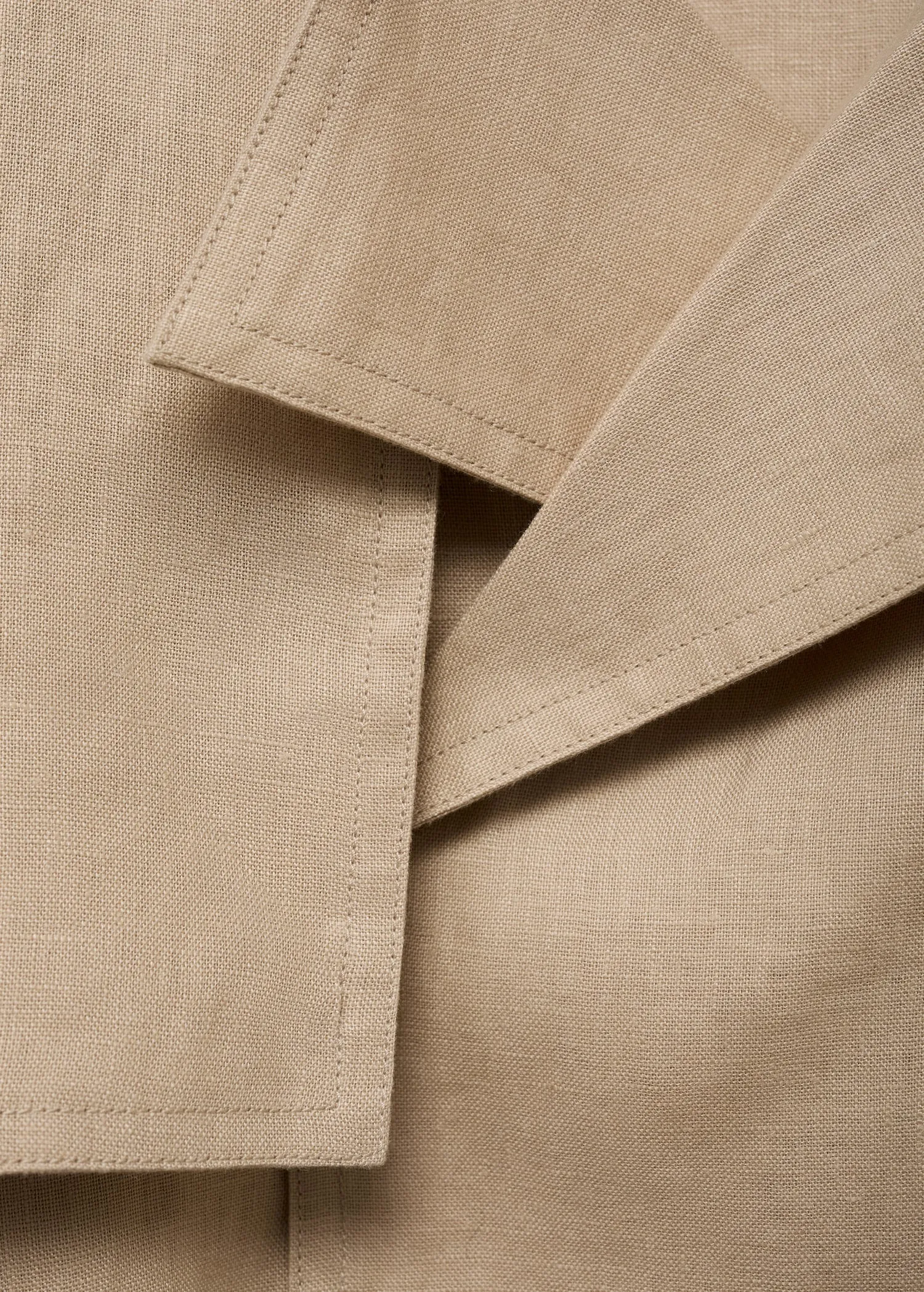 Linen jacket with belt