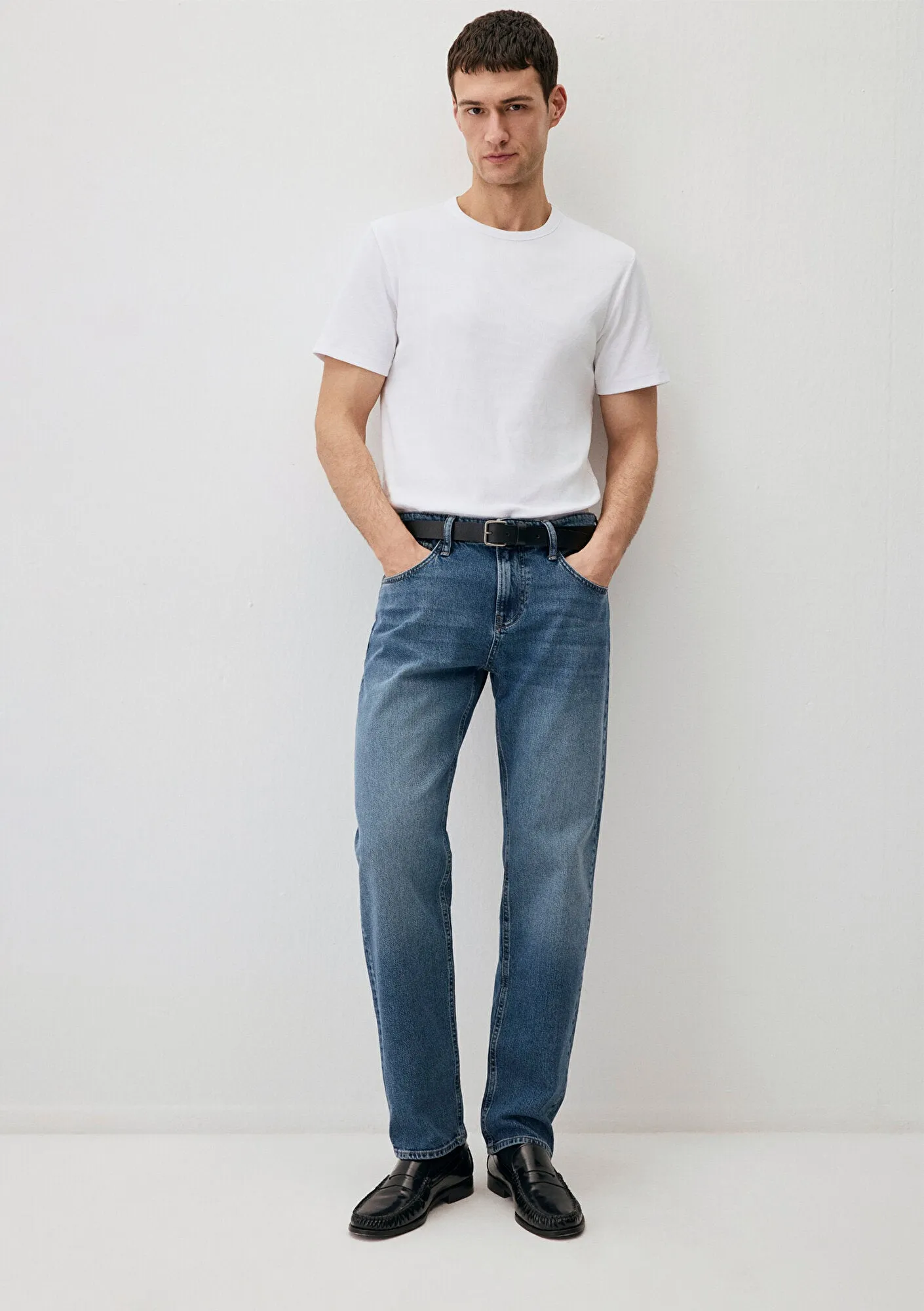 Lisbon Dark 90s Street Comfort Jean Pants