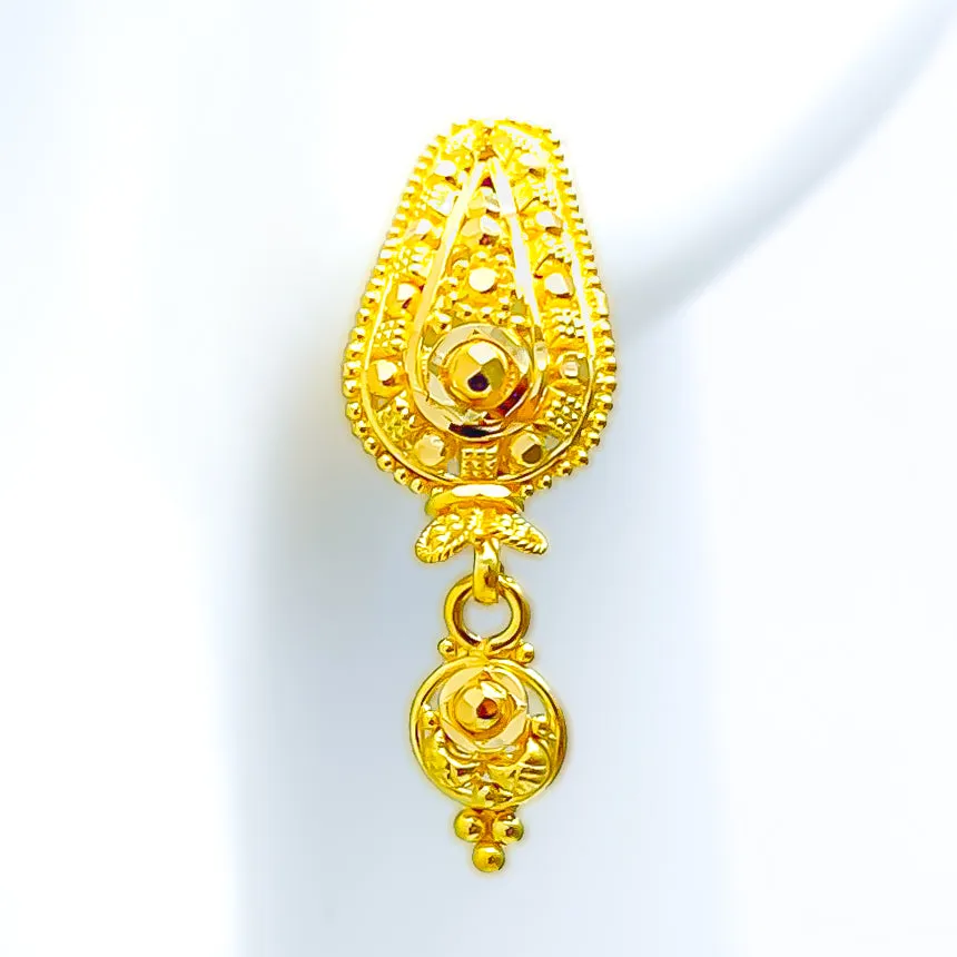 Magnificent Dangling 22k Gold Earrings