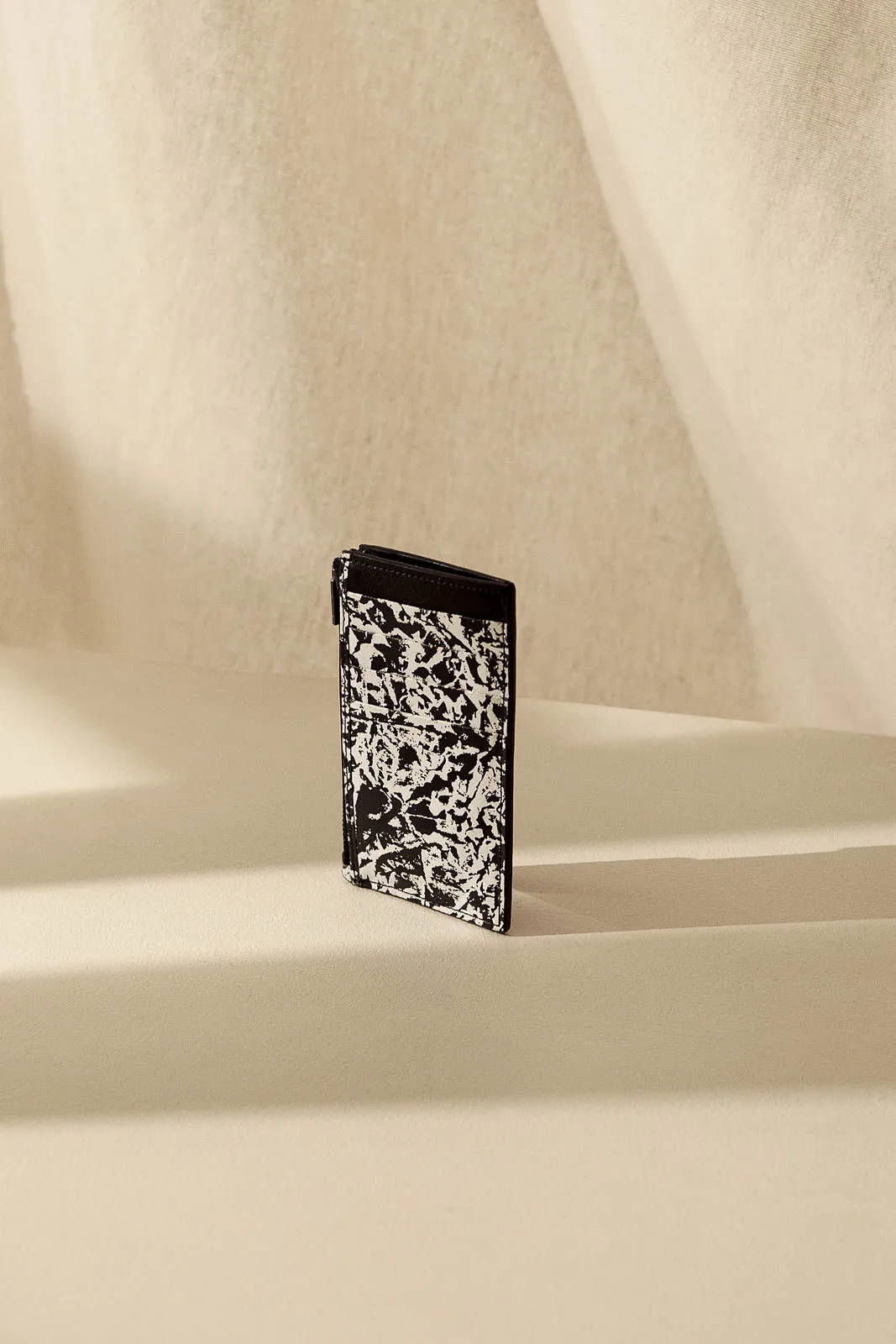Mutant Wave Zip Card Holder