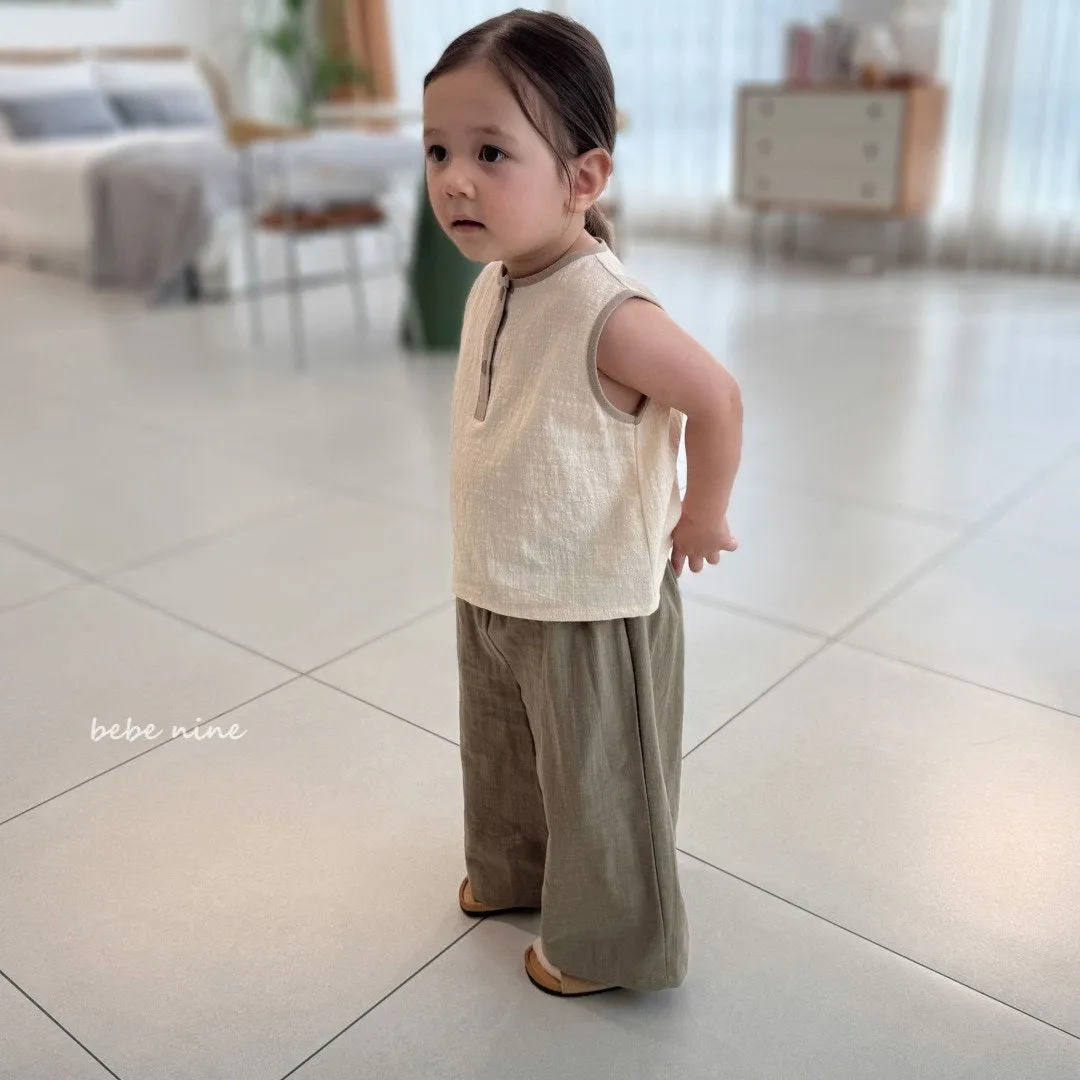 Nine Loose Pants
