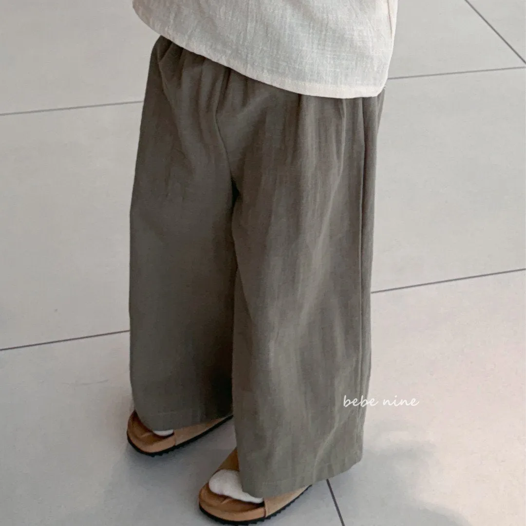 Nine Loose Pants