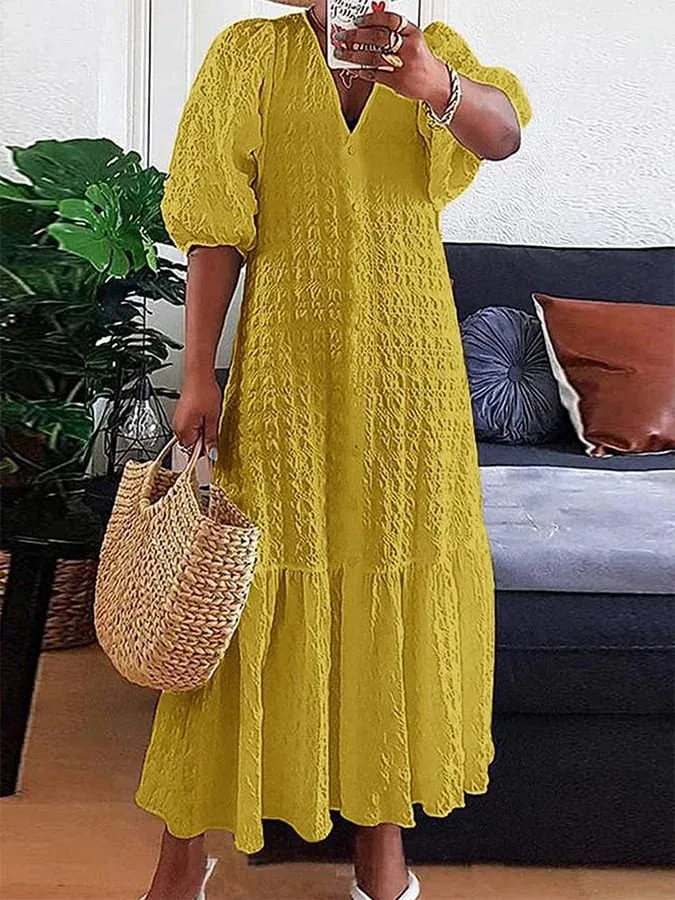 Ophelia - Casual dress with pleated buttons.
