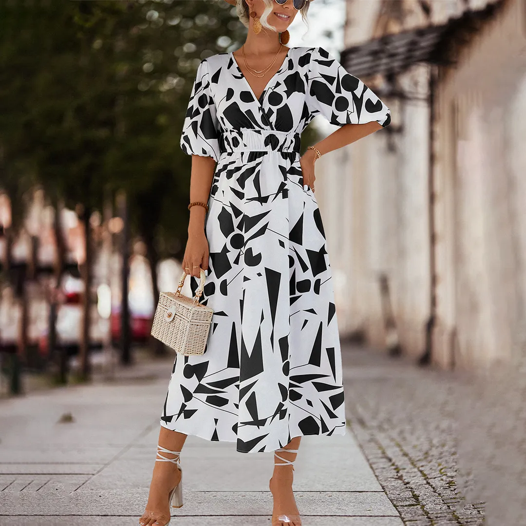 Oxana® | Casual Midi Dress With A V-Neck