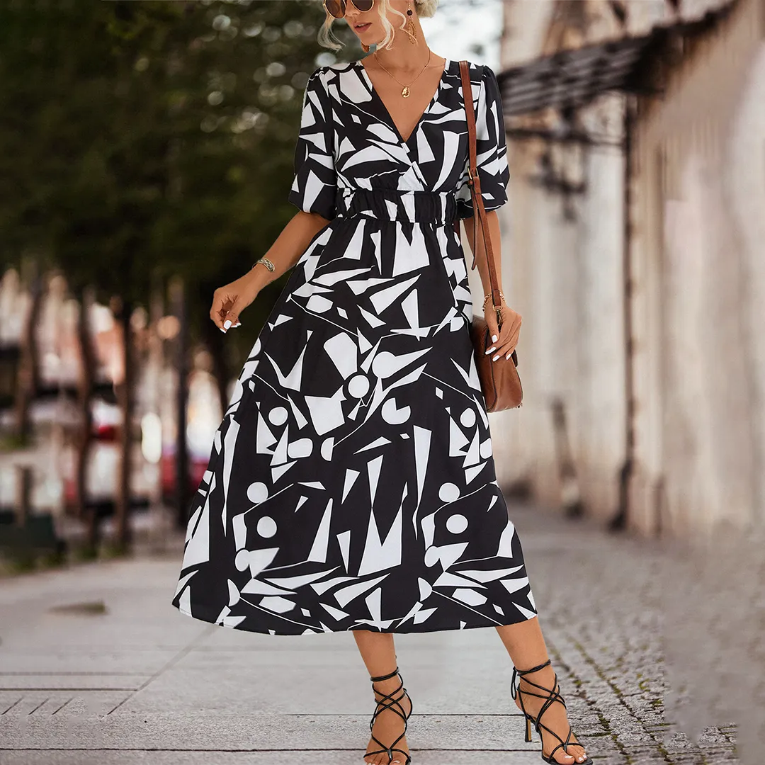 Oxana® | Casual Midi Dress With A V-Neck
