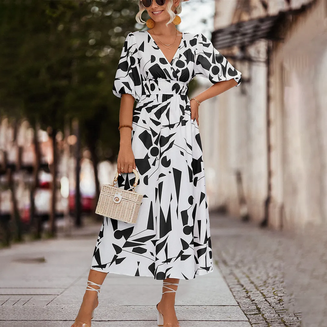 Oxana® | Casual Midi Dress With A V-Neck