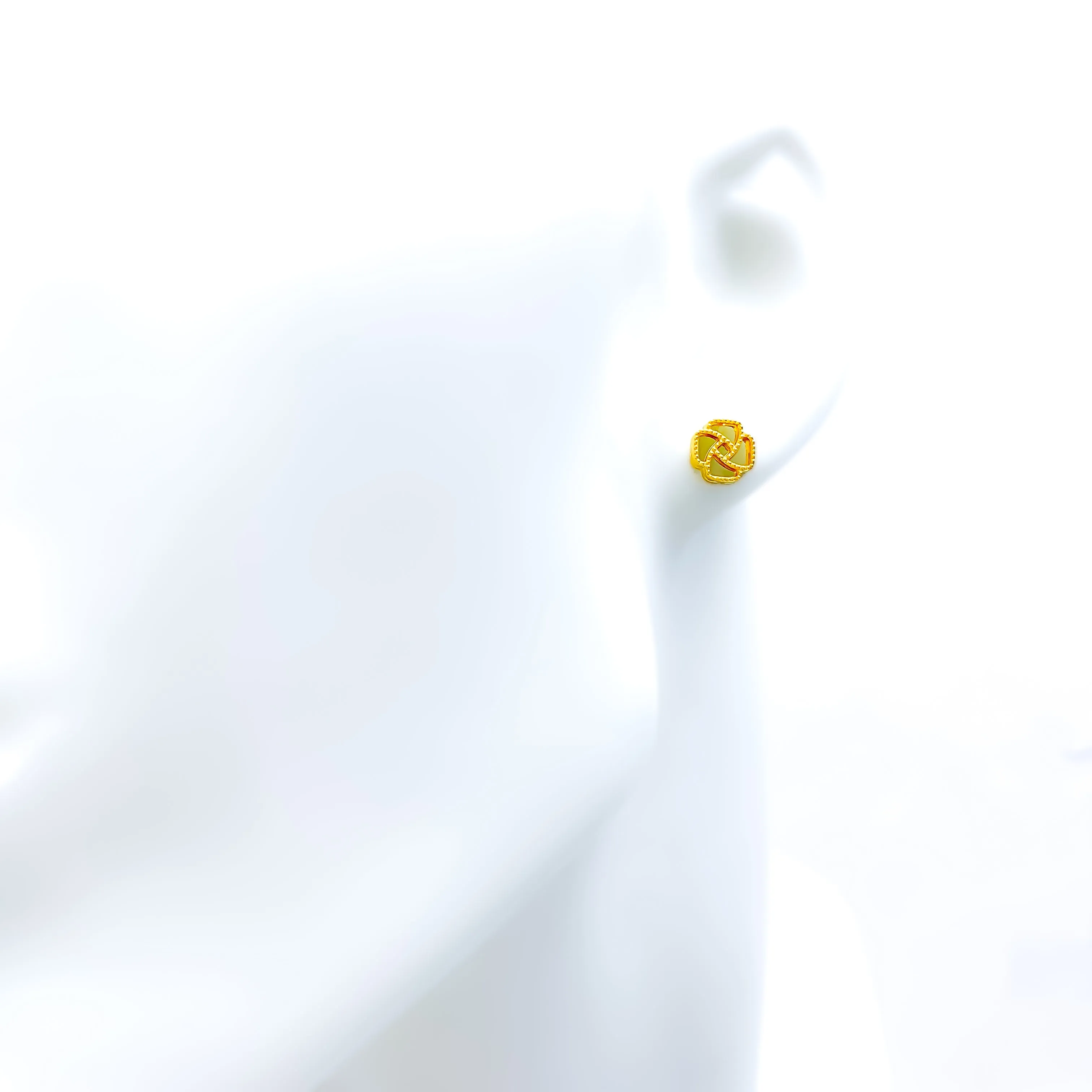 Radiant Decorative 21k Gold Earrings
