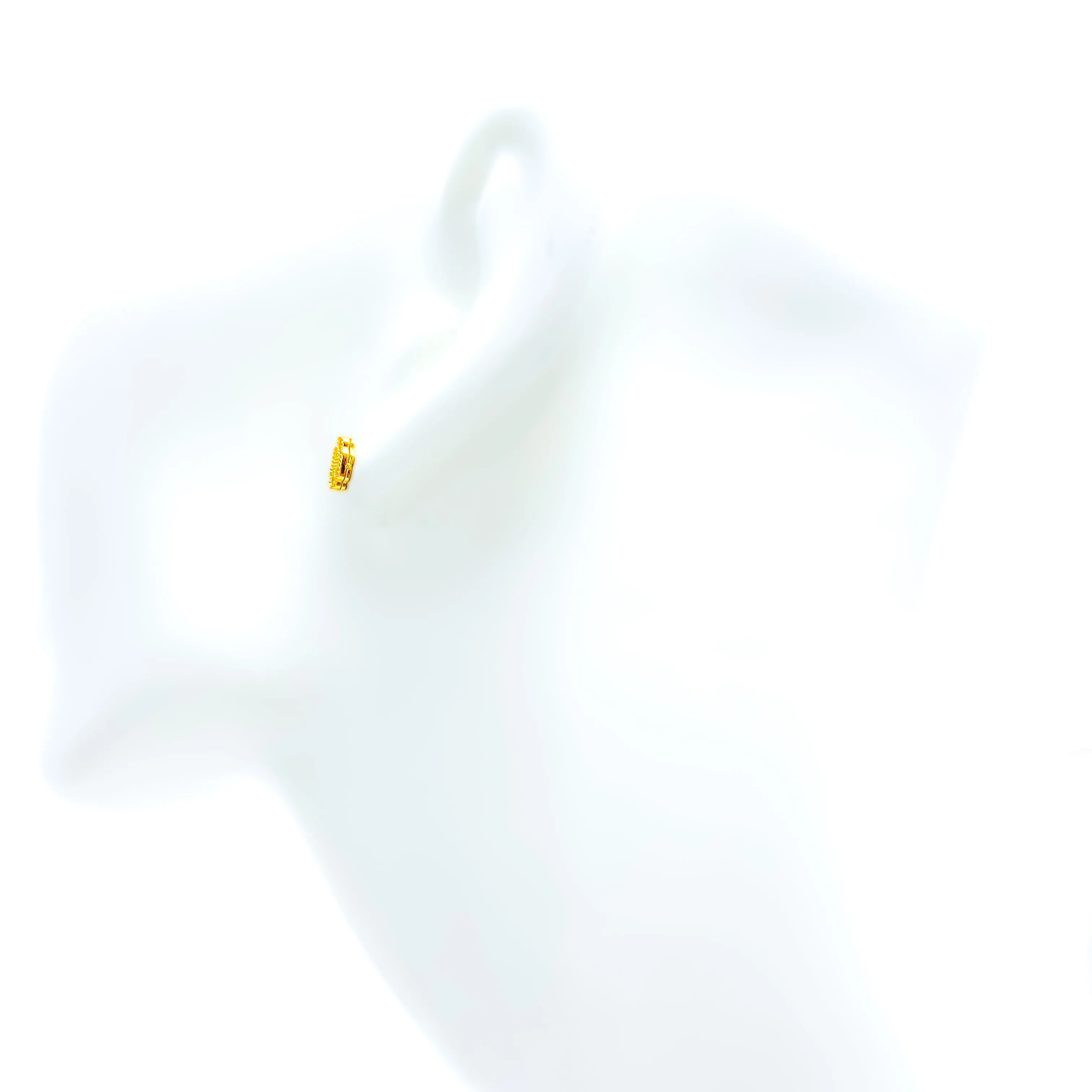 Radiant Decorative 21k Gold Earrings