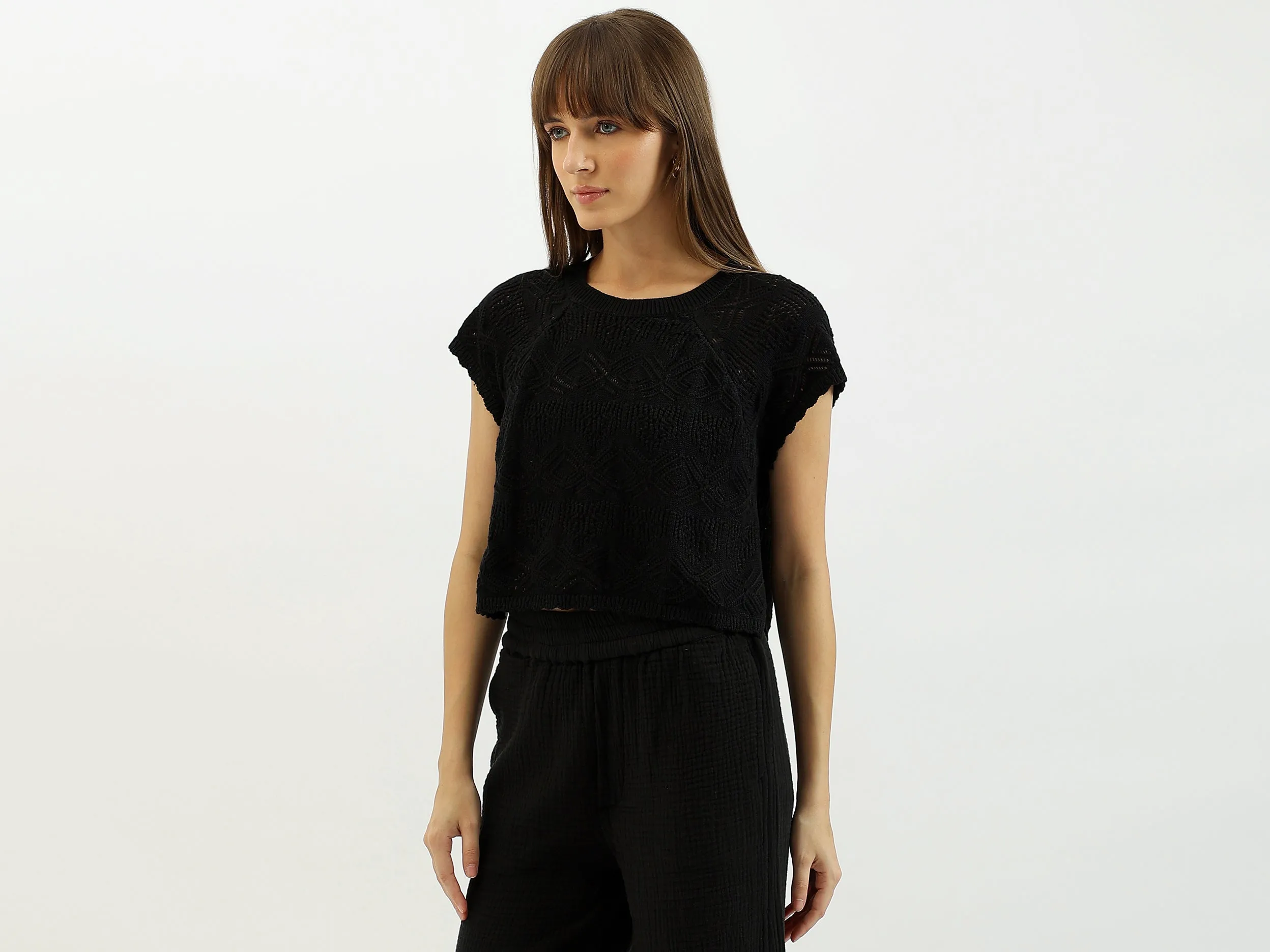 Round Neck Knitted Tops