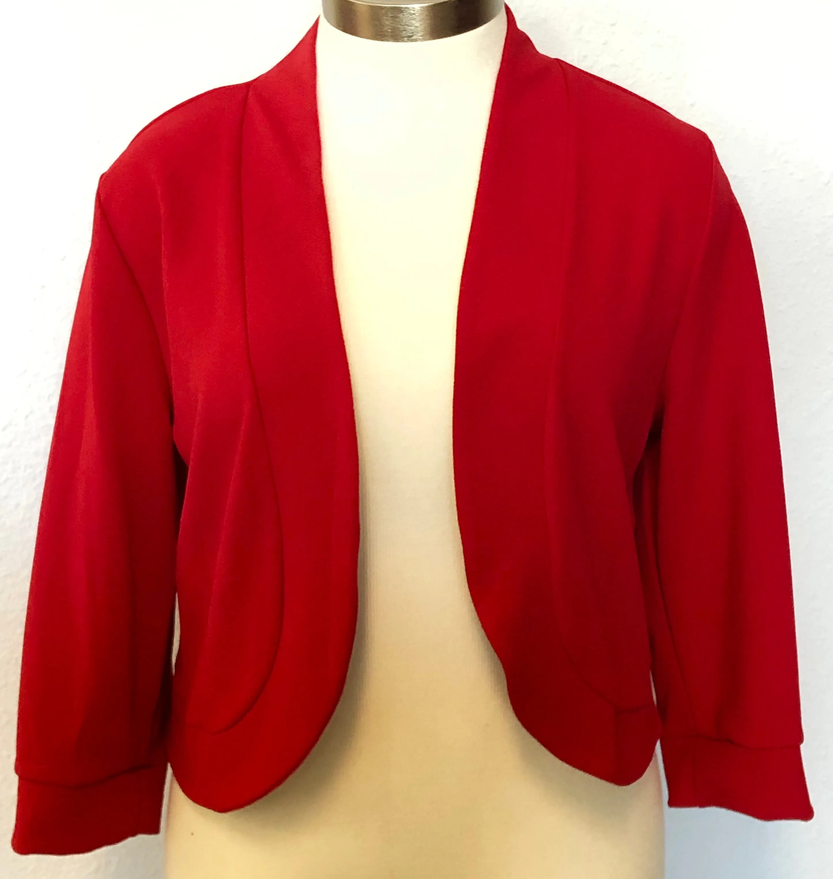 SHORT JACKET 3/4 SLEEVES